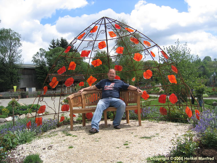praesentationen Manfreds Gartentr&auml;ume Haus Garten Kunst Bild_01